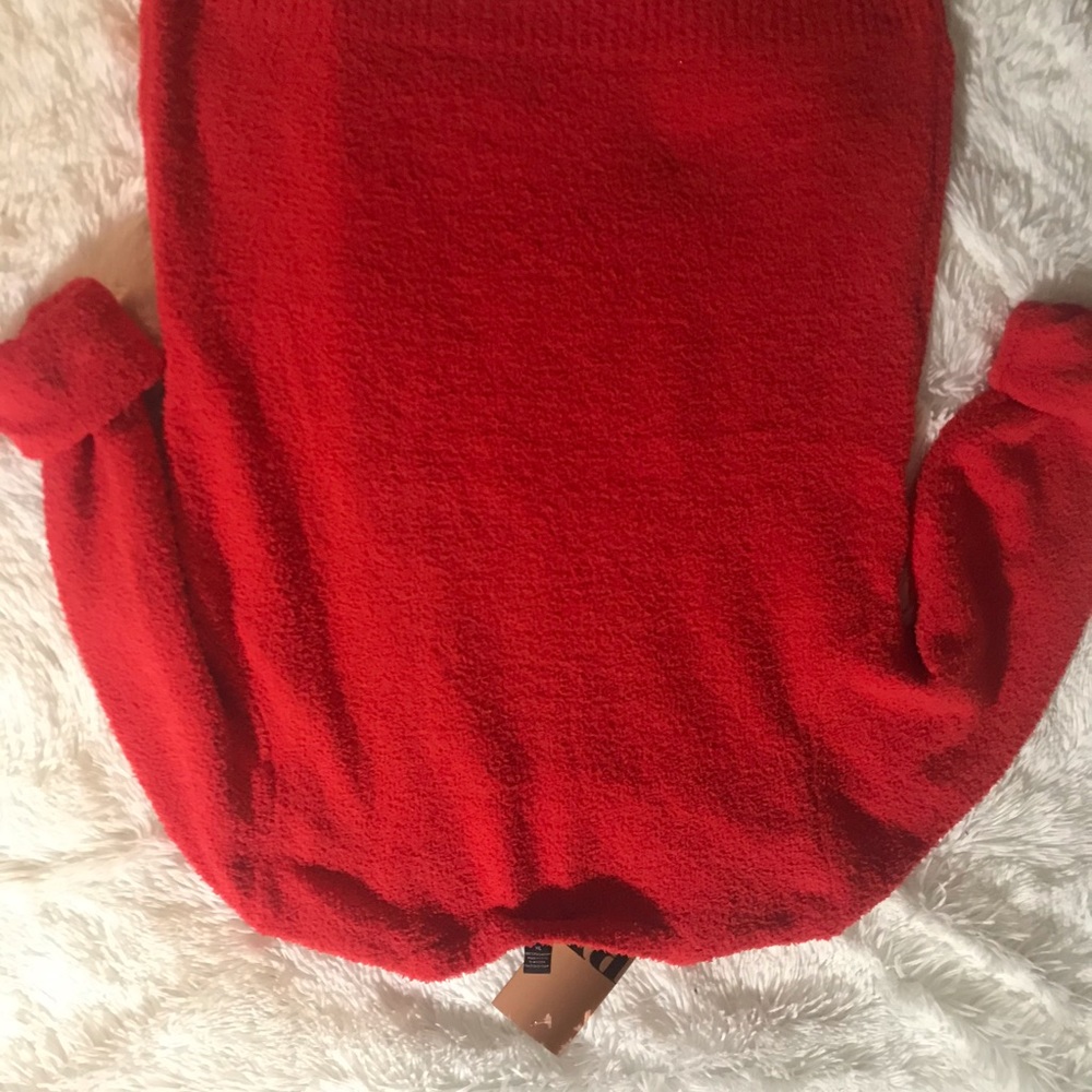 Sweater - Picture 2 of 3